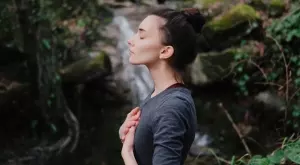 Как да се справим с неспокойния ум с дзен дишане