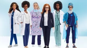 Пуснаха кукли Барби в чест на жените в науката