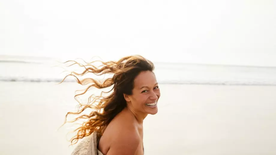 Виц на деня: Семейство отива на нудистки плаж