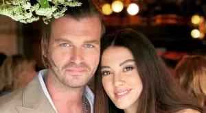 Къванч Татлътуг дари пари за борбата с пожарите в Турция