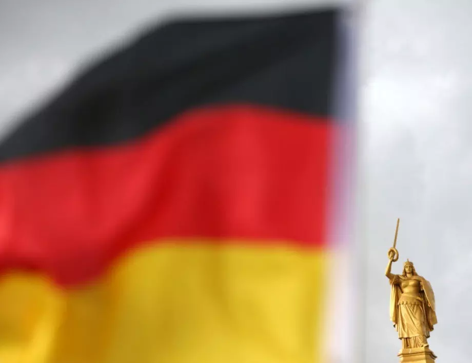 Германия: Поне 10 ранени на митинг срещу COVID ограниченията