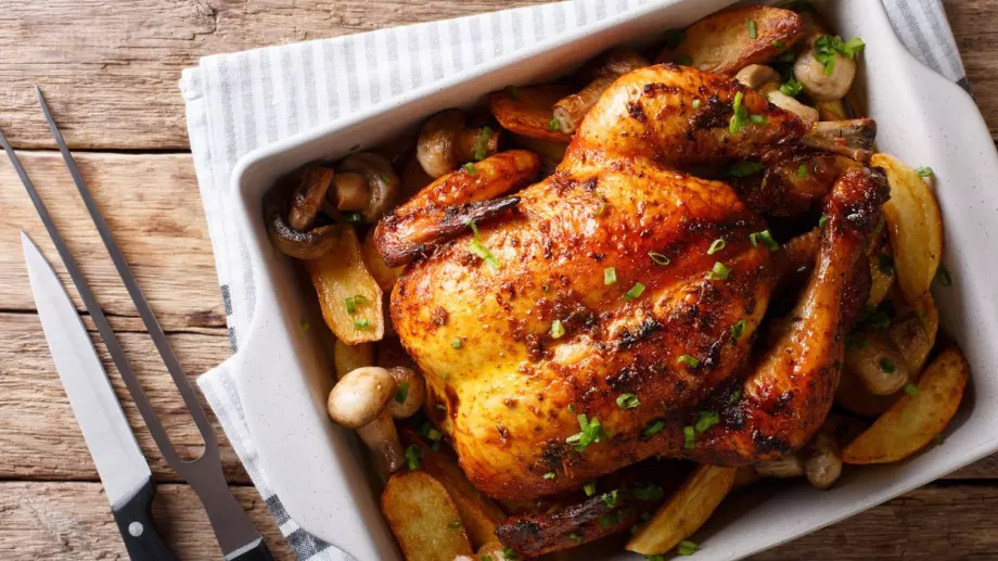 Ще си оближете пръстите: Пиле, задушено във фурна