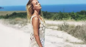 Къде почиват българските звезди това лято (СНИМКИ)