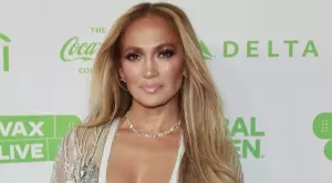 Дженифър Лопес с романтичен разказ за сватбата с Бен Афлек (СНИМКИ)