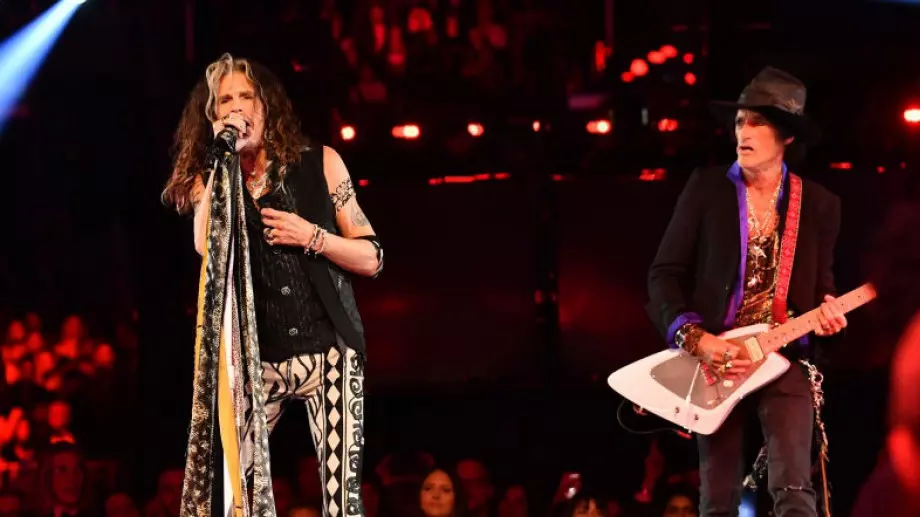  Aerosmith  прехвърлят правата върху цялата си музика 