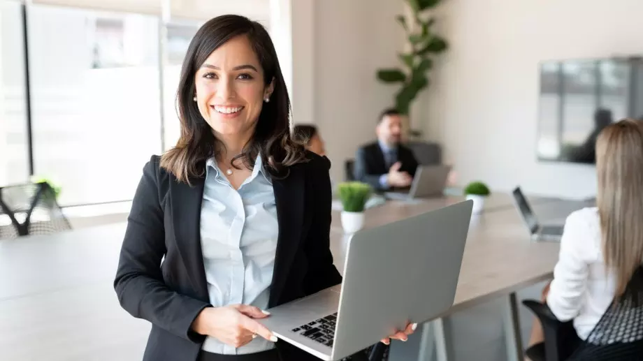 5 разлики между истинските лидери и мениджърите   