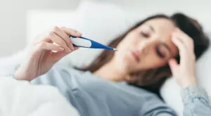 Има различни симптоми на коронавирус при четвъртата вълна 