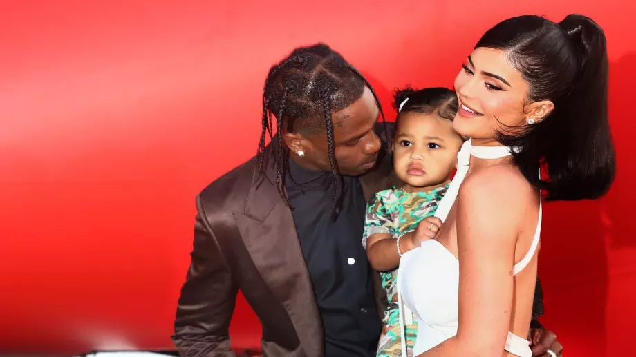 Кайли Дженър очаква второ дете