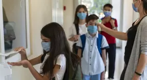 Безплатни Covid-тестове за гръцките ученици