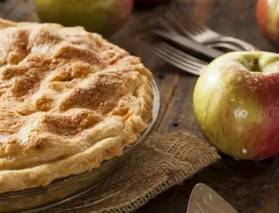 Наслада за небцето: Вкусен домашен ябълков пай