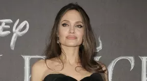 Анджелина Джоли засне видео за афганистанските жени