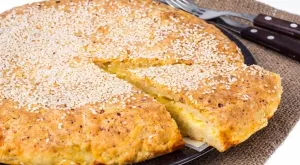 Вкусна и здравословна баница със семена      