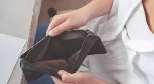 Зодиите със сериозни финансови проблеми през октомври