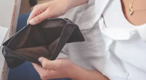 Правителството отпуска 411 милиона лева за хора с увреждания и ниски доходи