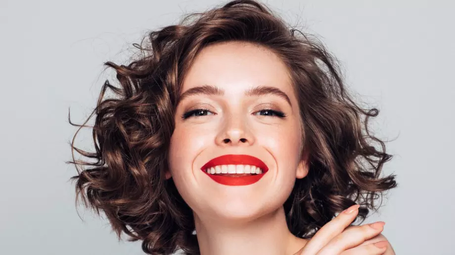 Вечерен виц: Говорят си две котки