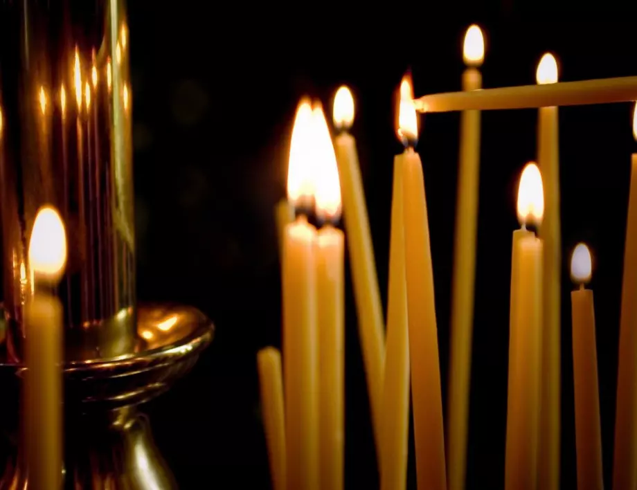 От 1-ви юли: Цената на свещите нараства двойно 