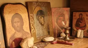 Никога НЕ поставяйте икони на тези места у дома