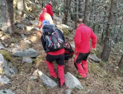 12-часова акция: Планински спасители от Сандански свалят възрастен мъж със съмнения за инфаркт