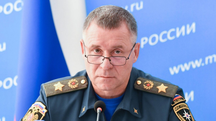 Министърът на извънредните ситуации на Русия Евгений Зиничев загина при