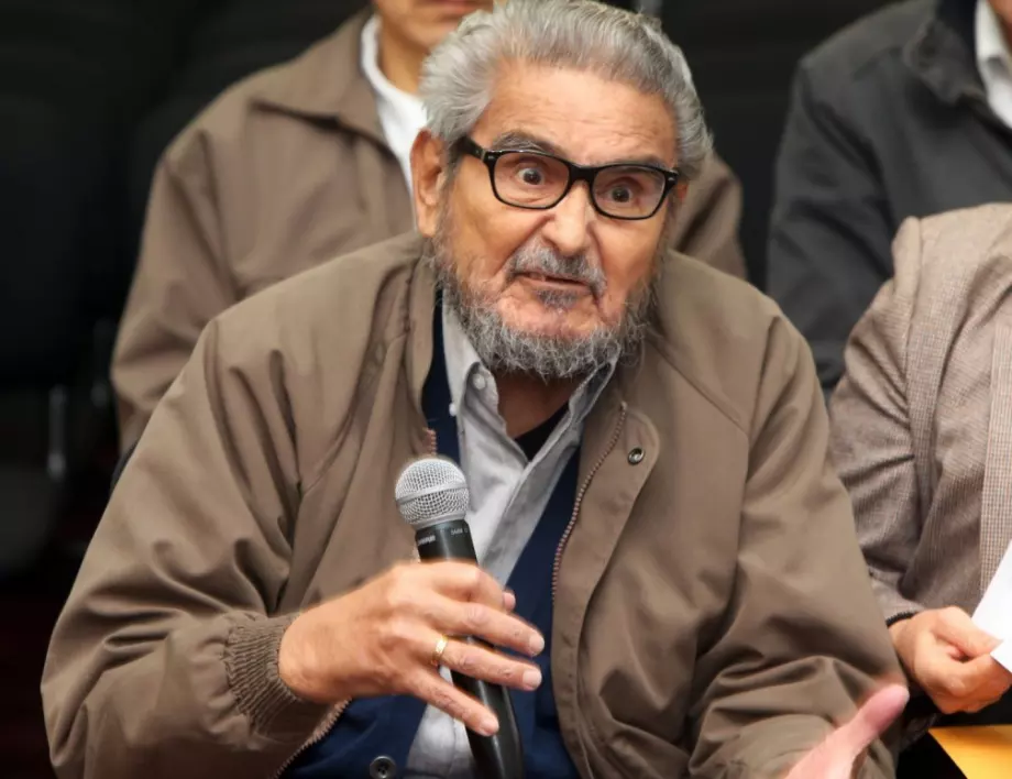 Почина създателят на терористичната група "Сендеро луминосо"