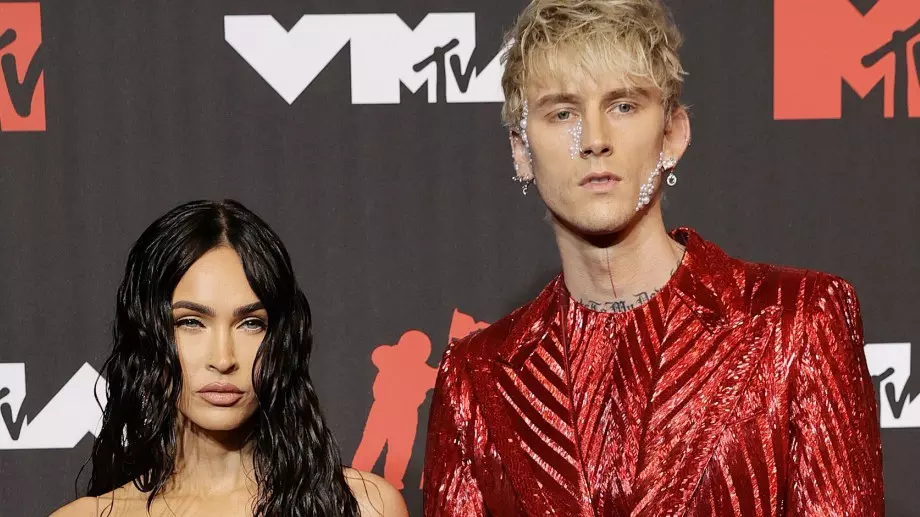 Меган Фокс се е разделила с Machine Gun Kelly? (СНИМКА)