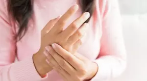 Натиснете този ПРЪСТ на ръката си, за да отървете от главоболието