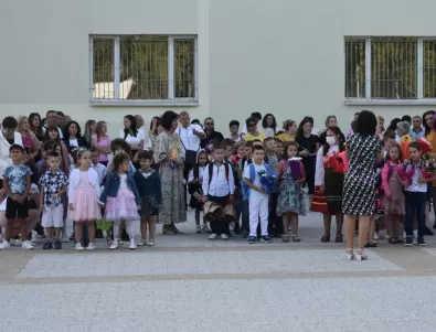 С 42-ма първокласници повече в Асеновград тази година