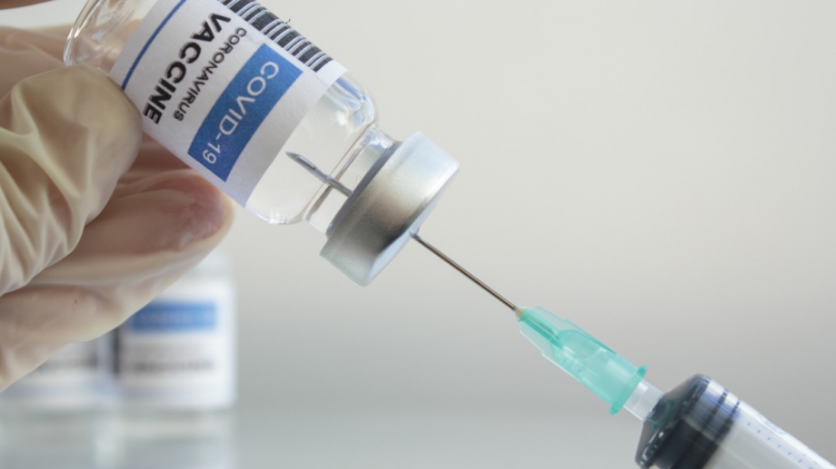Броят на направените ваксини срещу коронавирус в света надхвърли 7