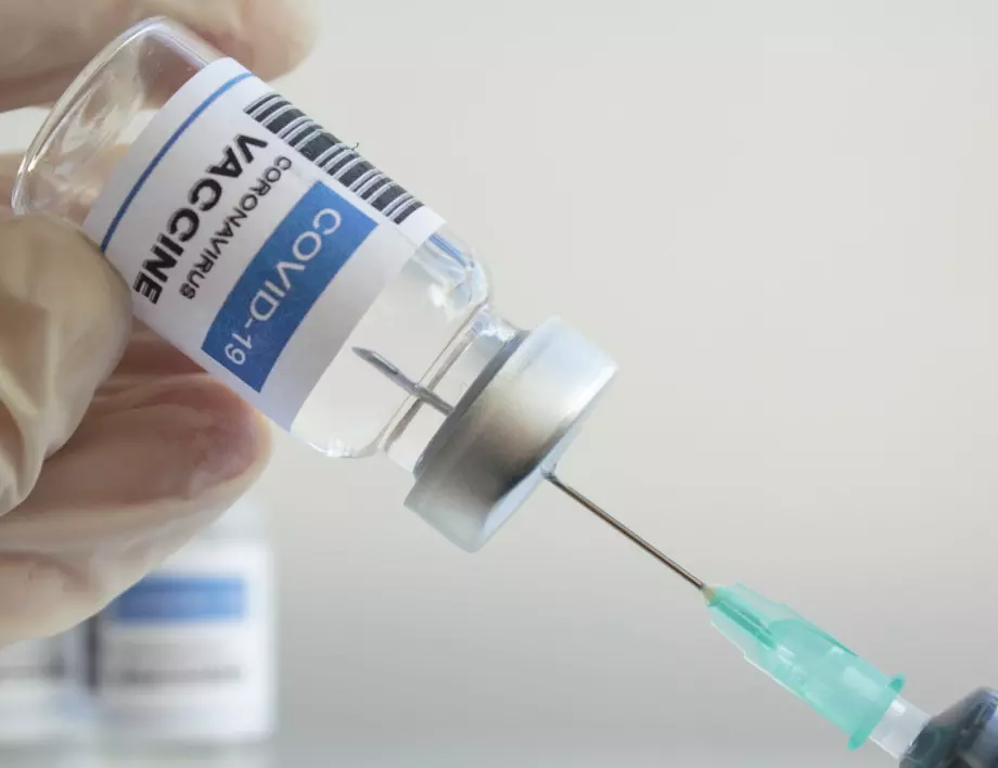 В Чехия мислят за задължителна ваксинация срещу COVID-19