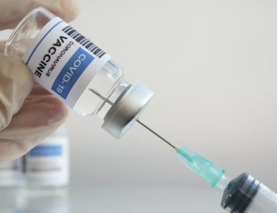 Мобилни екипи ще ваксинират желаещите в Казанлък