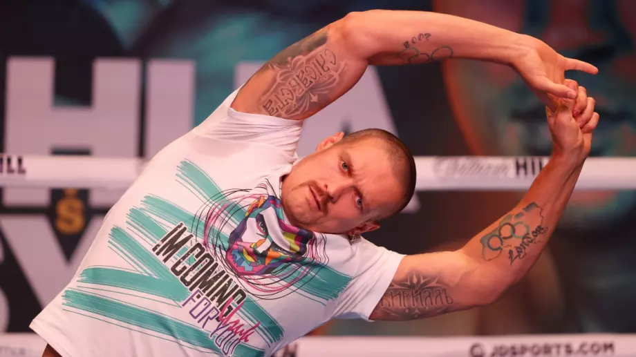 Амир Хан: Усик е качил 15 кг. за реванша с Антъни Джошуа