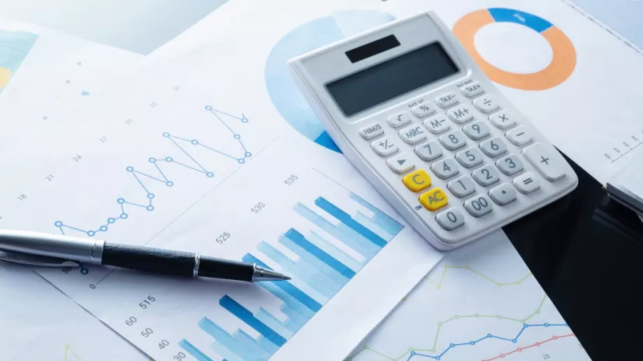 НАП провери 1500 фирми с твърде много пари в касите