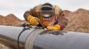 Интерконекторът с Гърция вече е свързан с азерския газ