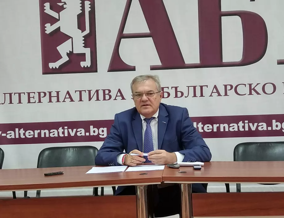 Румен Петков: Приветствам настояването на господин Кирил Петков за правосъдие за всички. Много е важно, за всички