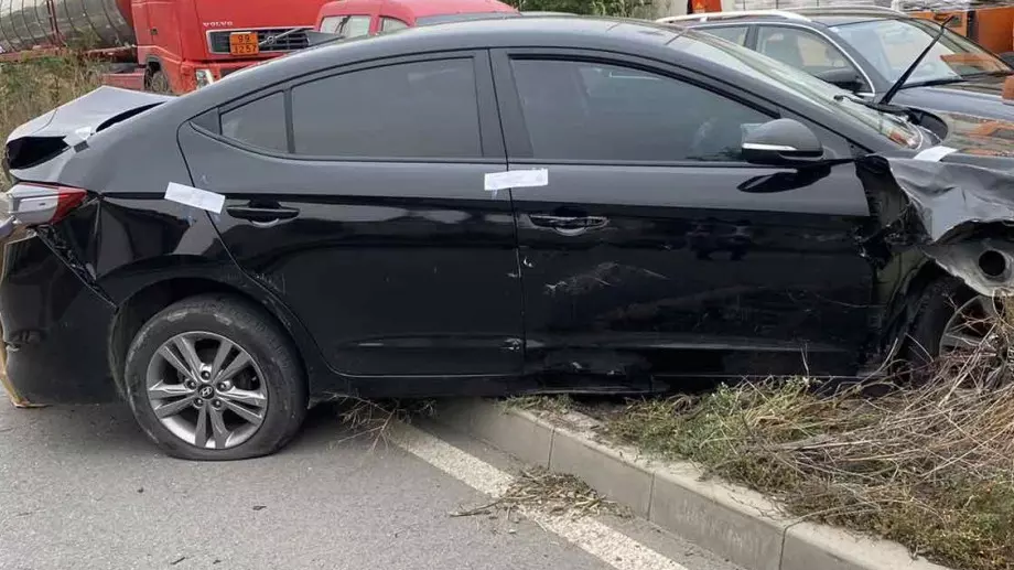 Автомобилна компания преустановява доставките на всички модели автомобили 