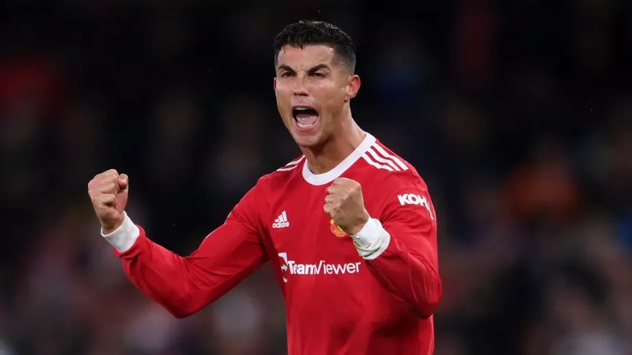 Кристиано Роналдо ще става баща за пети път (СНИМКИ)