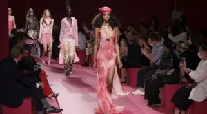 5 тенденции от Седмицата на модата в Милано, в които се влюбихме