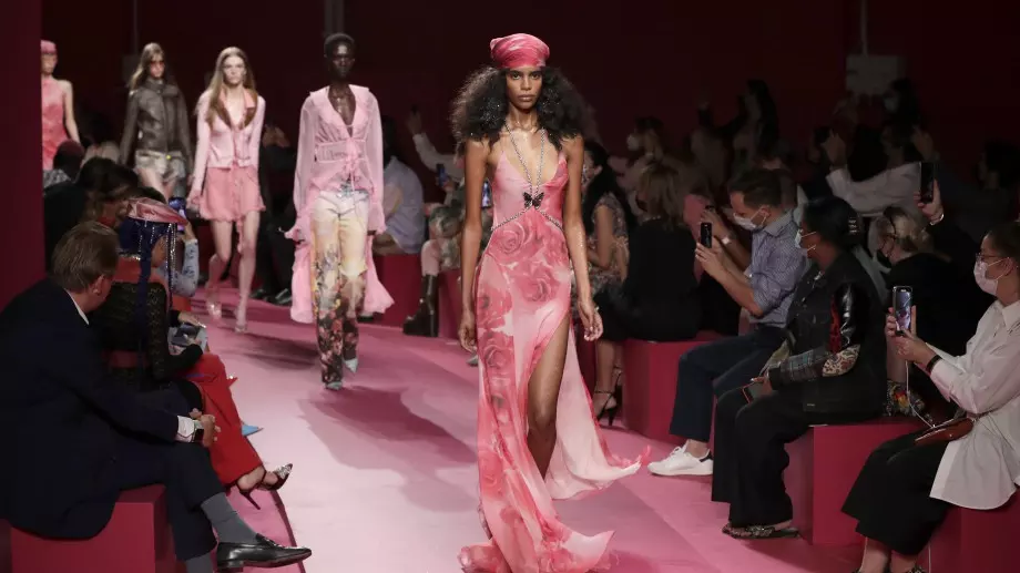 5 тенденции от Седмицата на модата в Милано, в които се влюбихме