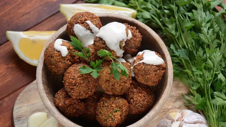 Време за приготвяне: 40 минути + 1 час и 30