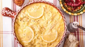 Така се приготвя най-вкусното пиле фрикасе