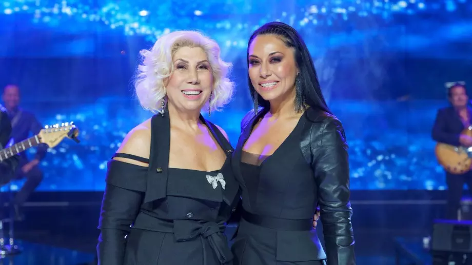 Силвия Кацарова живее в палат за милиони