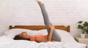 5 упражнения, които можете да правите в леглото