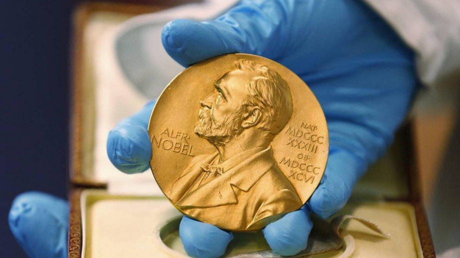 Трима икономисти работещи в САЩ спечелиха Нобеловата награда за икономика
