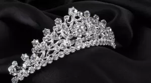 Мисис Русия взриви мрежата, искат да върне короната (СНИМКИ)