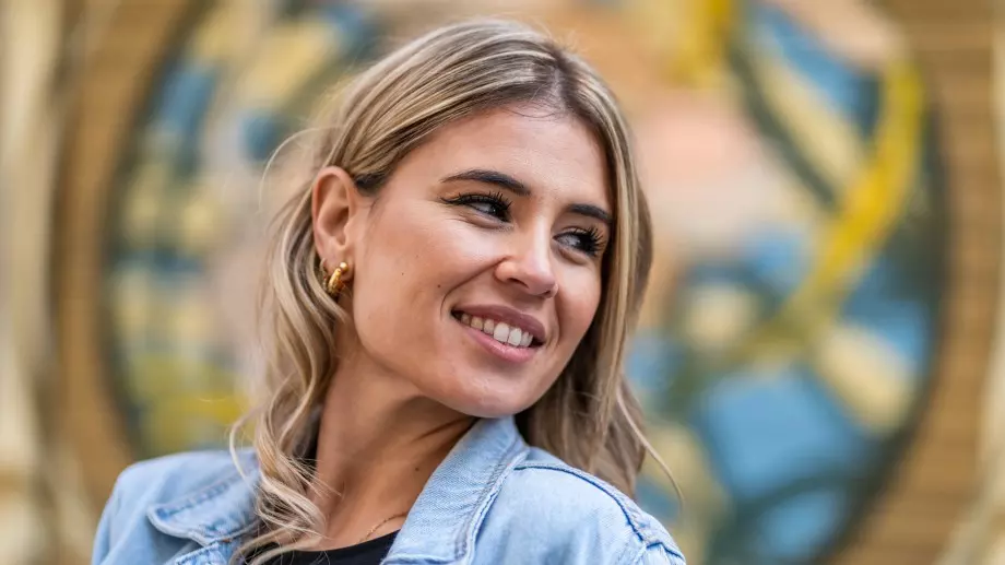 Как да се гримирате, ако имате "паднал клепач"