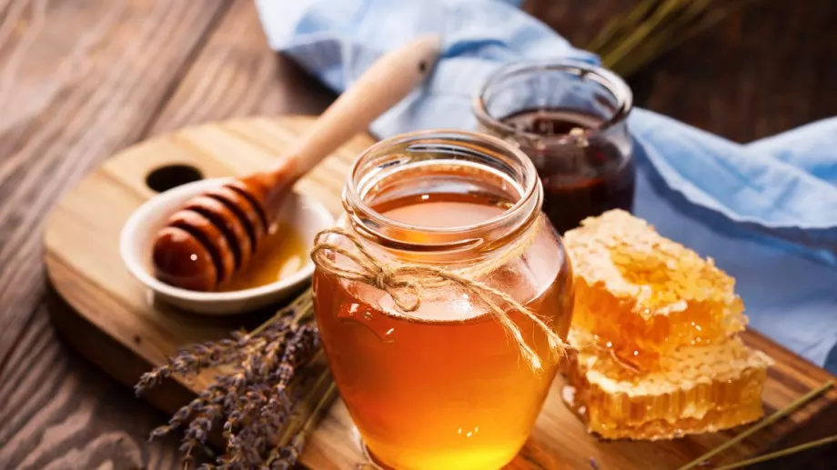 Ето защо медът помага при болно гърло
