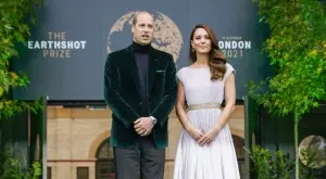 Кралското семейство пусна празничната си картичка за Коледа 2023 (СНИМКА)