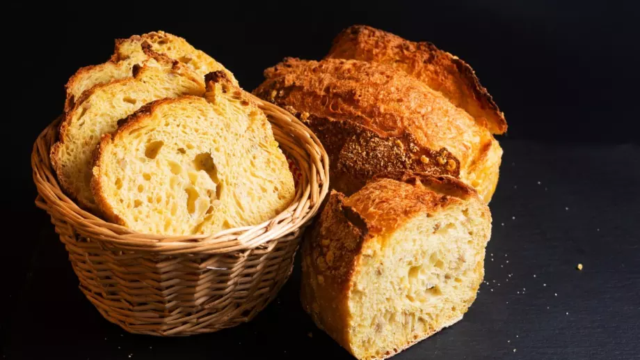 Здравословен и бърз бананов хляб