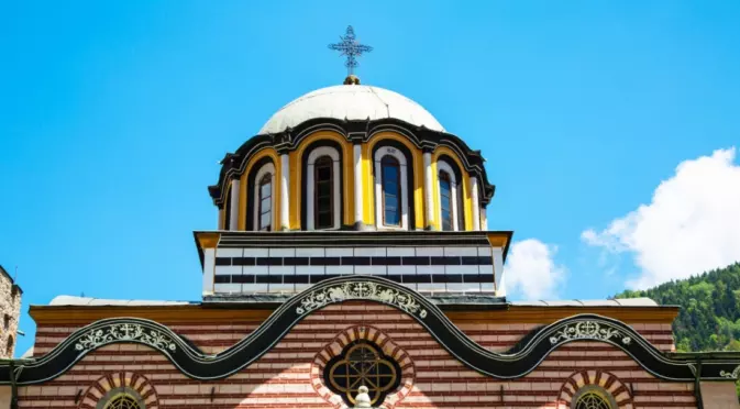 Коя е най-старата българска църква на целия Балкански полуостров?