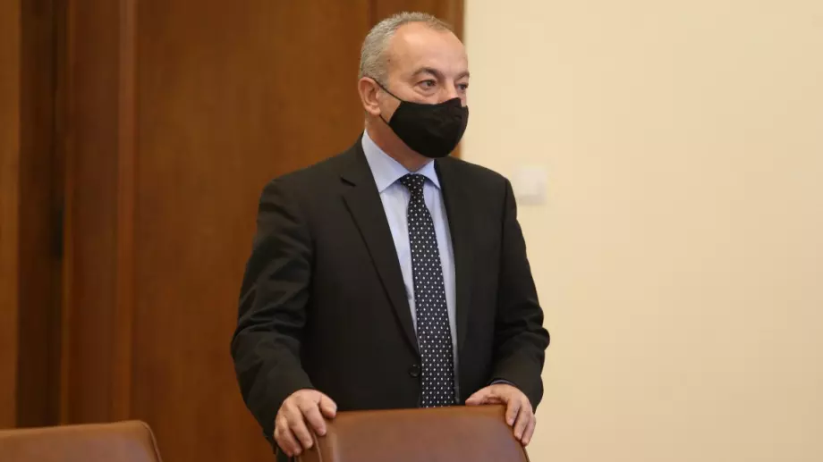 Зеленият сертификат не нарушава трудовите права